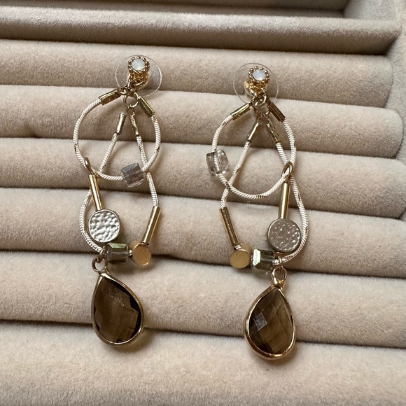 Unique long tear drops earrings✅ - Picture 3 of 3